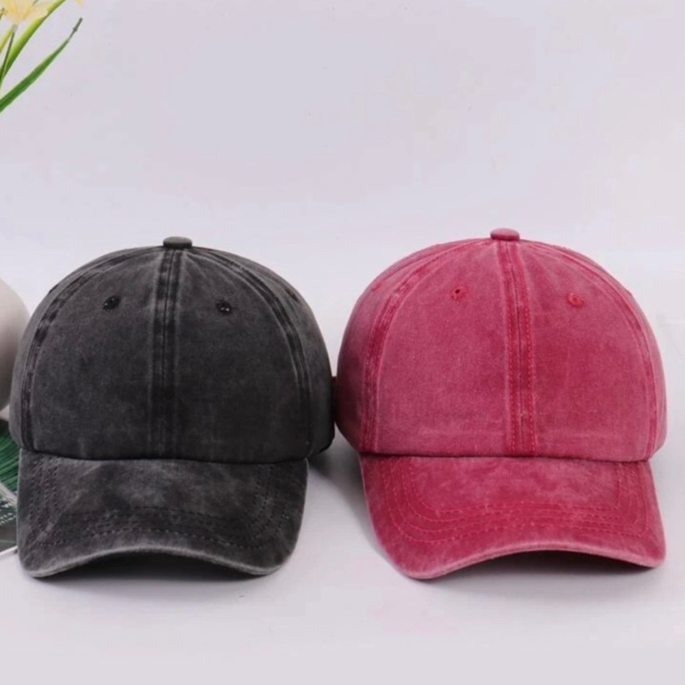 Unicolor Unisex Hats. Rust and Charcoal Colors. NWT Boutique
